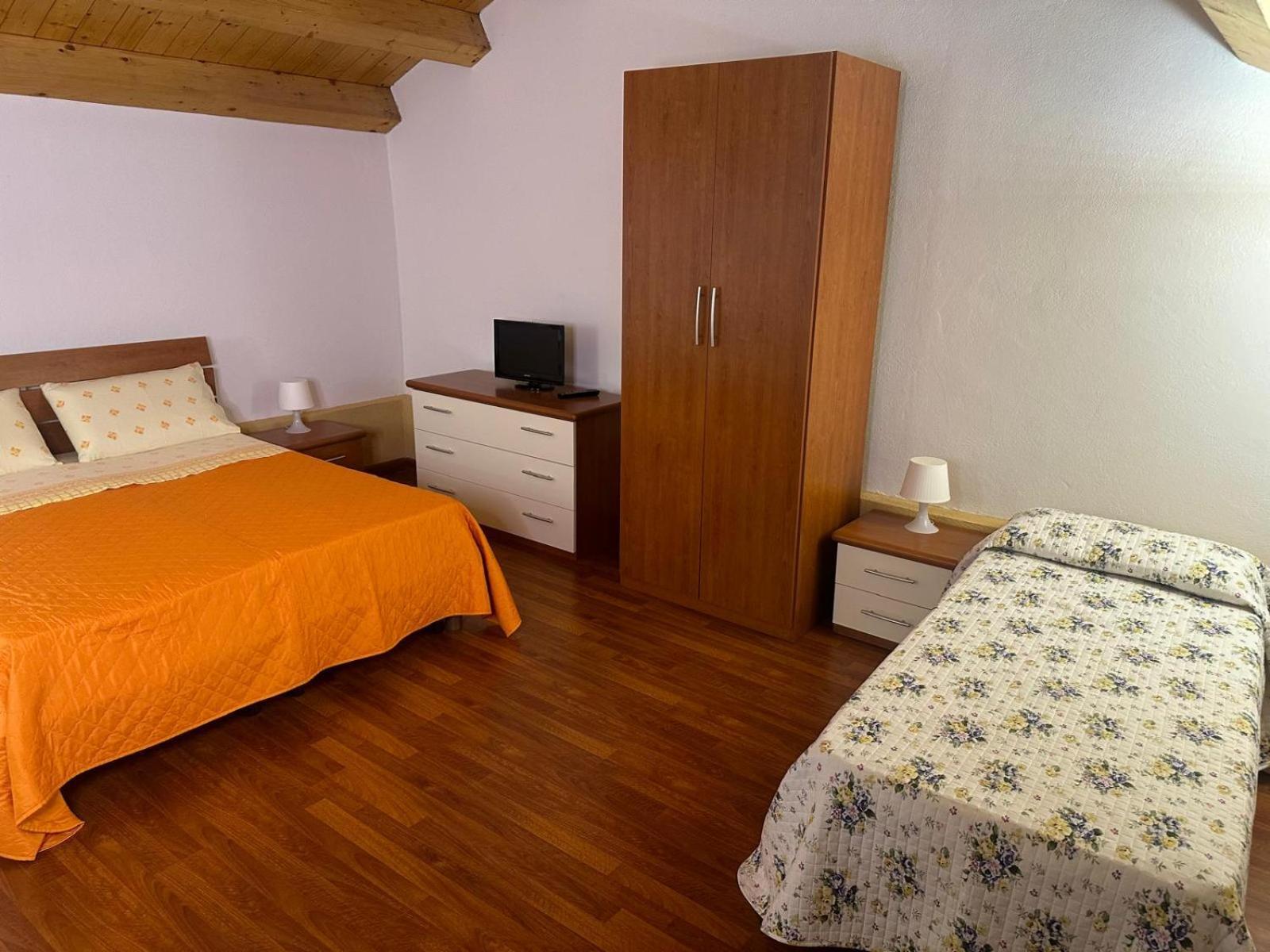 Hotel Residenza Gonzaga Serracapriola Esterno foto
